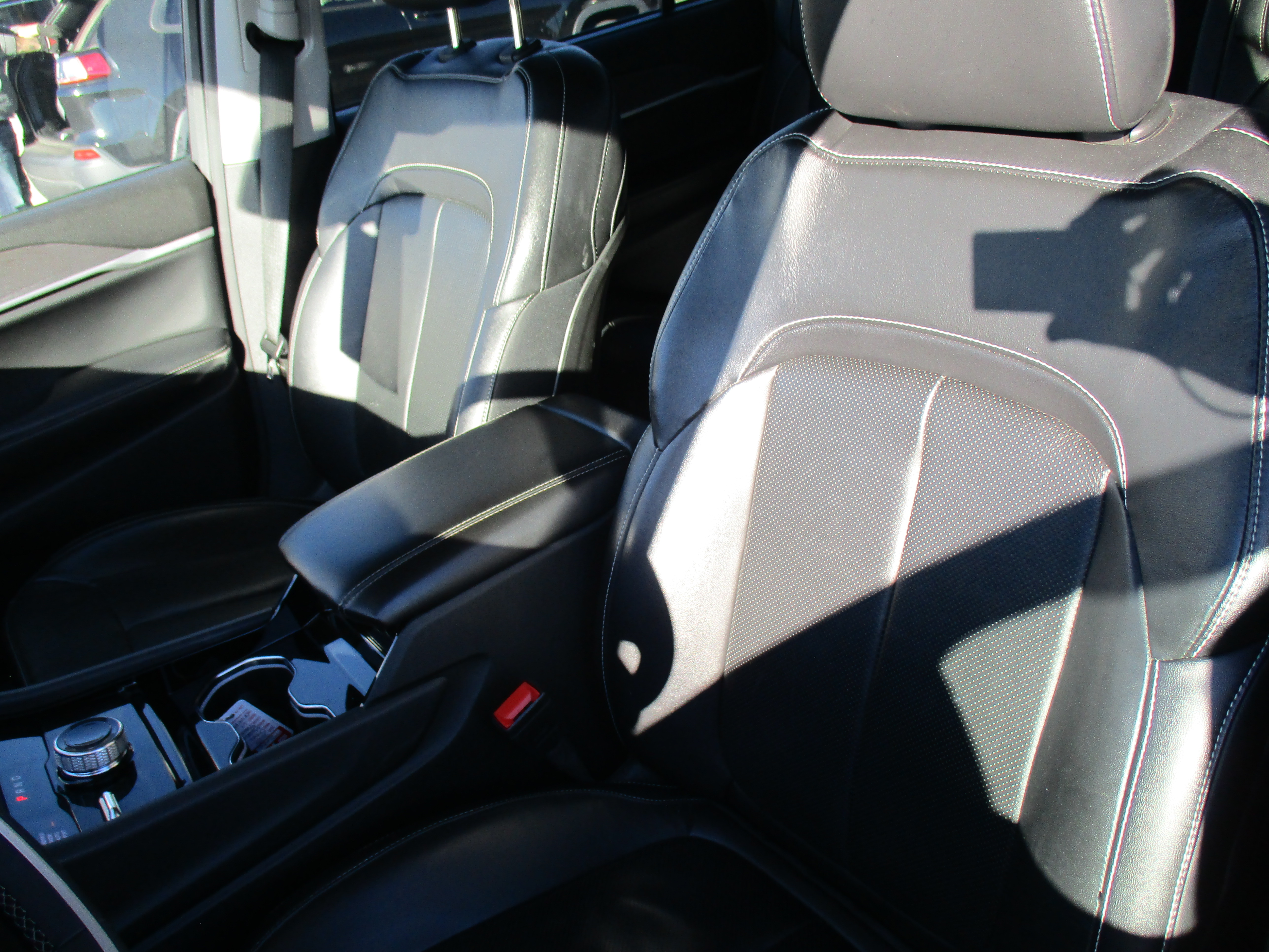 Used 2023 BROWN Jeep Limited image 13