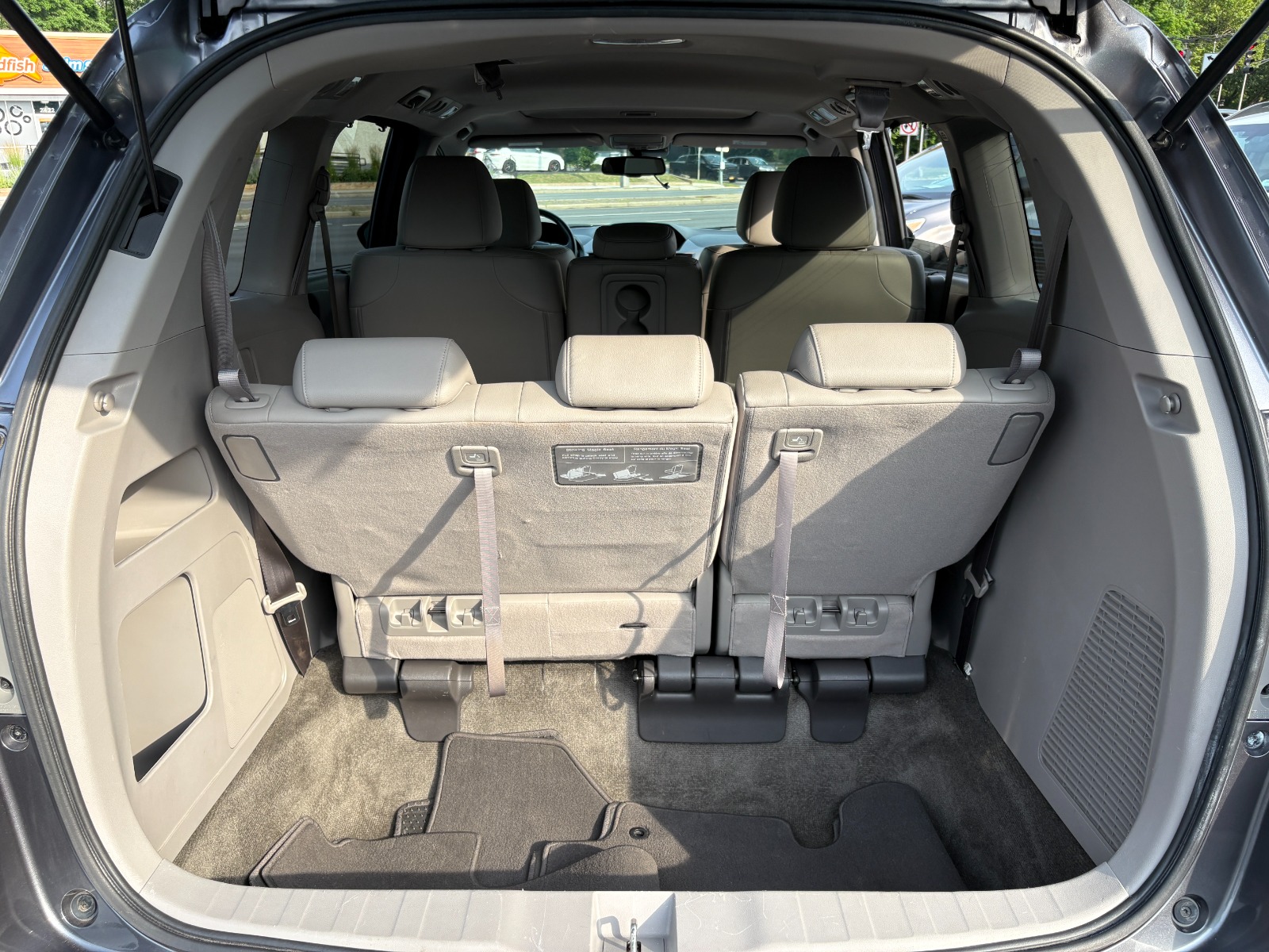 2016 Honda Odyssey 25