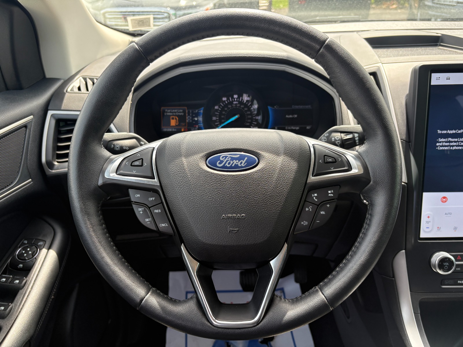 2022 Ford Edge SEL - Photo 16
