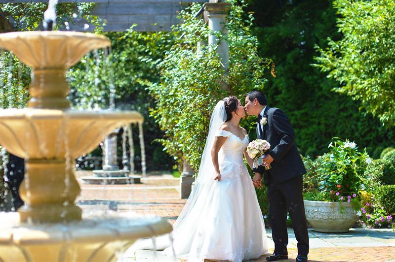 florentine-gardens-river-vale-nj-wedding-photography-edmond-emily1728616.jpg