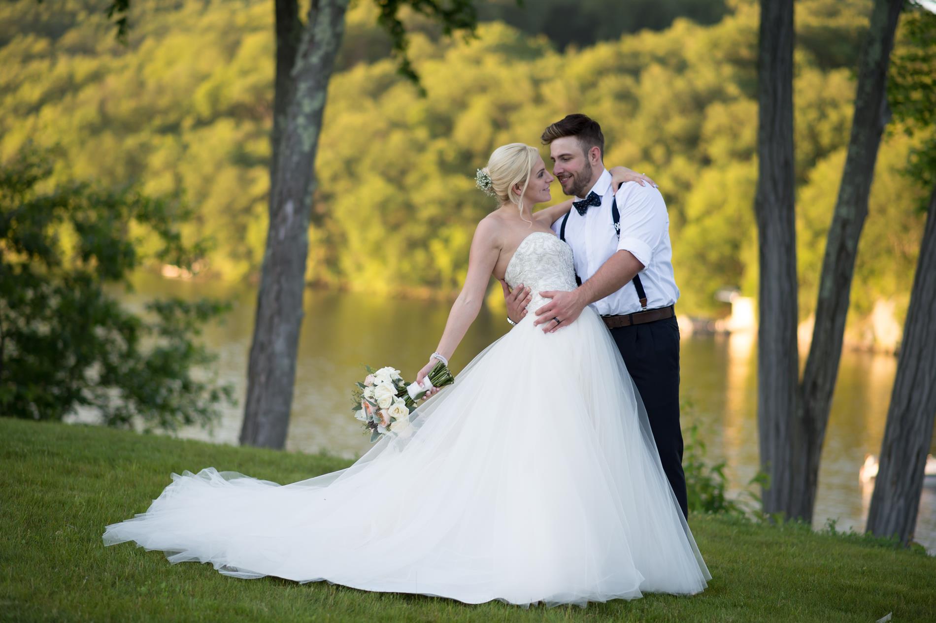 Alex & Laura Engagement & Wedding Photos