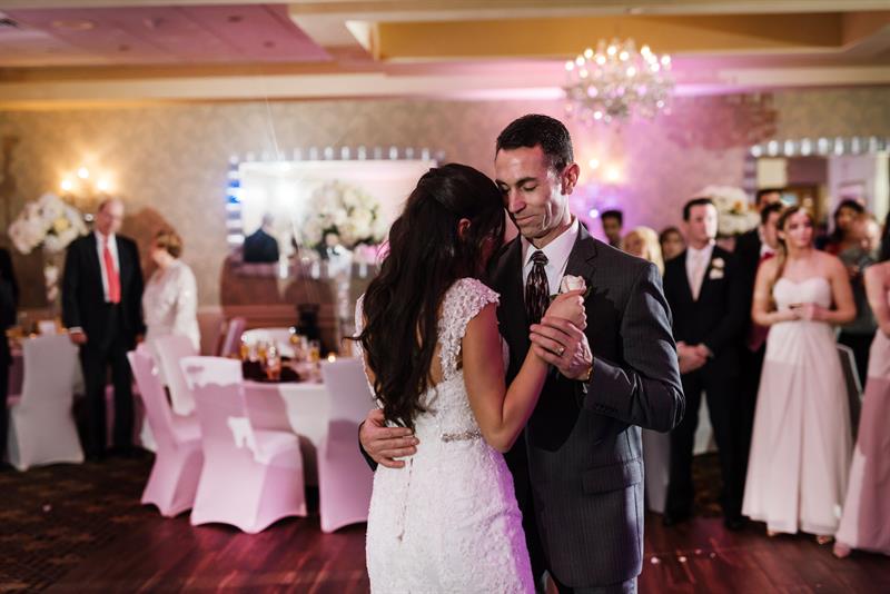 radisson-hotel-crystal-ballroom-freehold-nj-wedding-photography-rob-marissa2028361.jpg