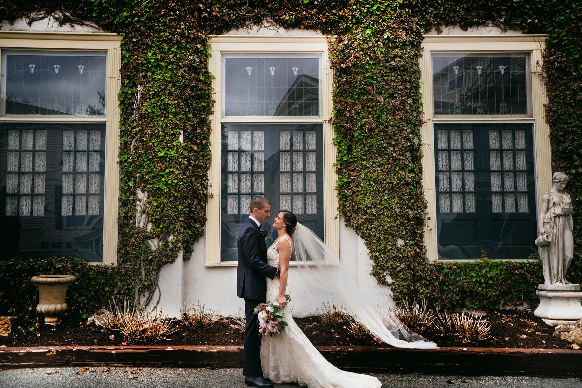 Noelle and Matthew Wedding Photos