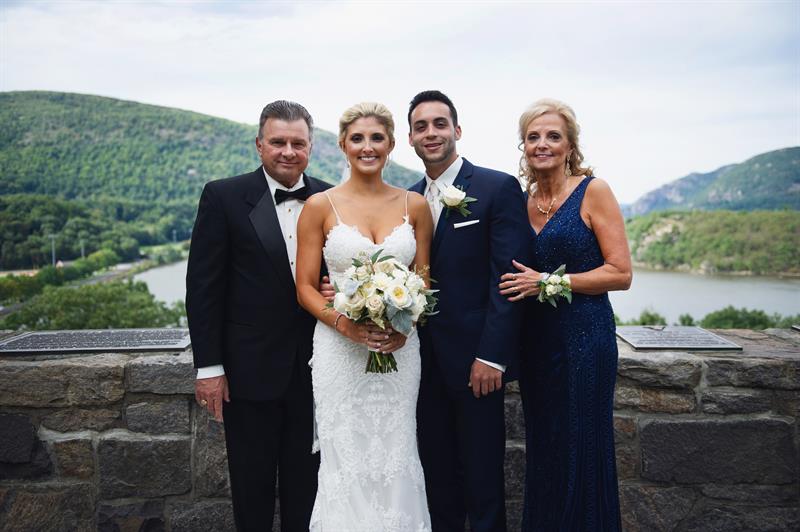 the-thayer-hotel-west-point-ny-wedding-photography-brandon-valerie2550719.jpg