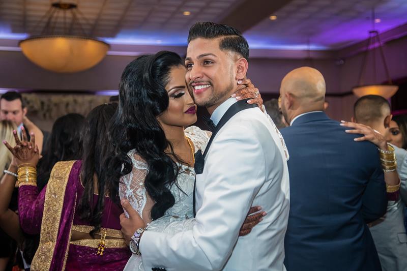 south-gate-manor-freehold-nj-wedding-photography-elbin-lovely3559083.jpg