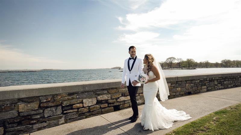 glen-island-harbour-club-new-rochelle-ny-wedding-photography-nicholas-stephanie2371908.jpg