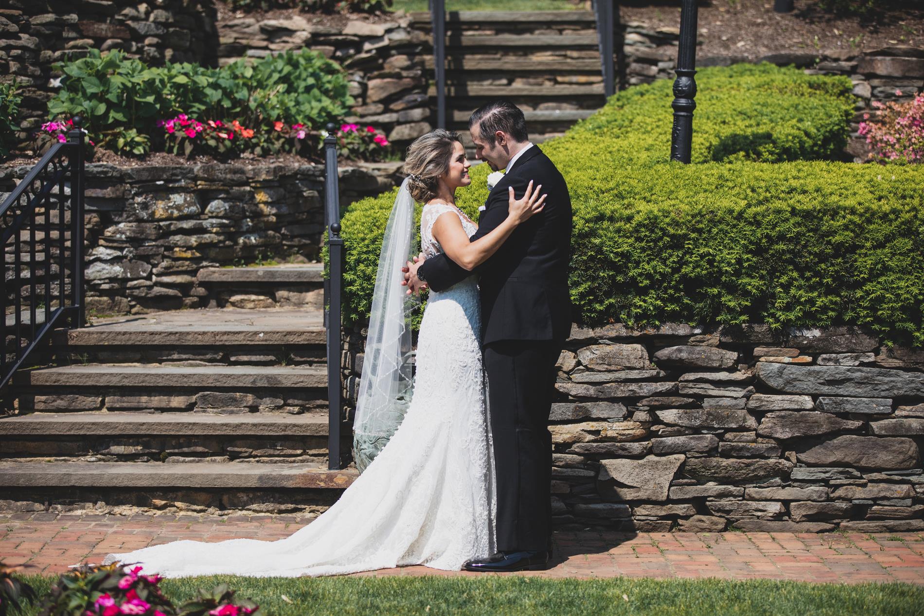 Vana and Jon Wedding Photos