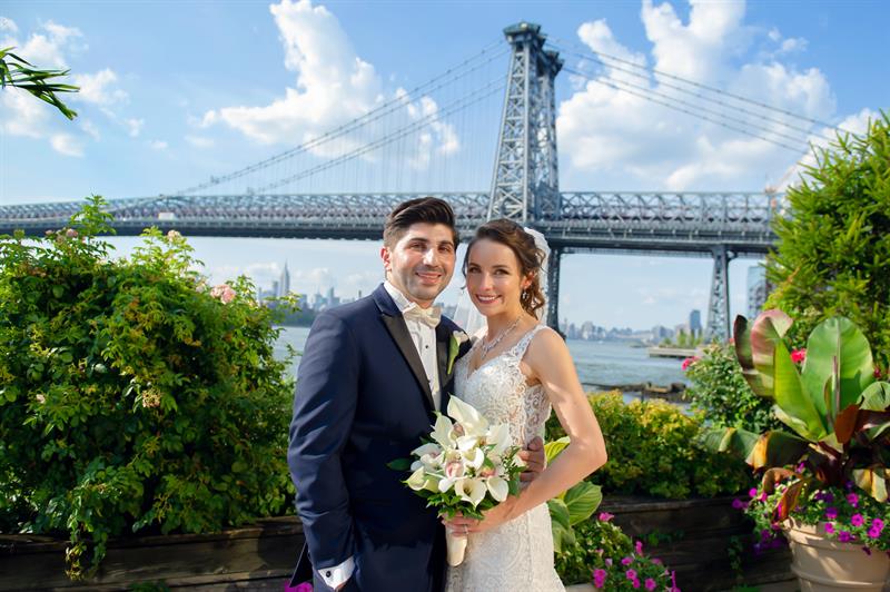 giando-on-the-water-brooklyn-ny-wedding-photography-thomas-kathryn4245502.jpg