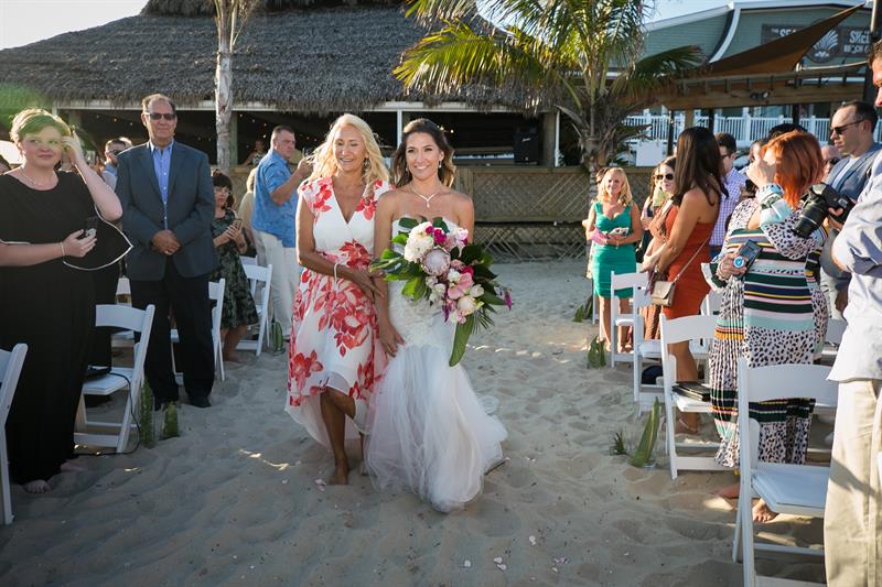 the-sea-shell-resort-beach-haven-nj-wedding-photography-louis-kendall2533923.jpg