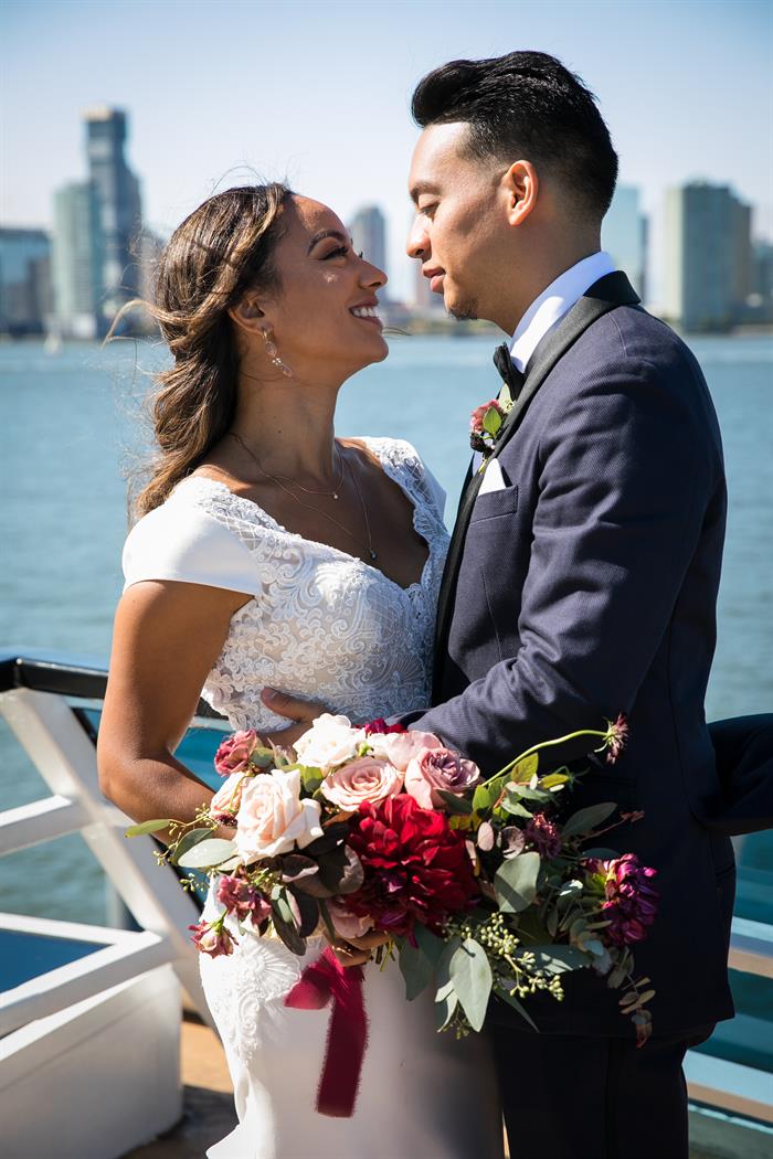 hornblower-cruises-new-york-ny-wedding-photography-justin-eileen1692195.jpg