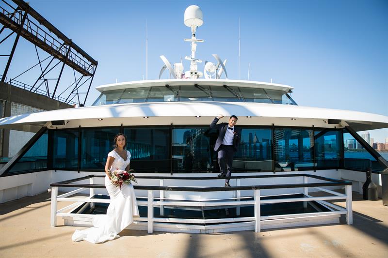 hornblower-cruises-new-york-ny-wedding-photography-justin-eileen3956932.jpg