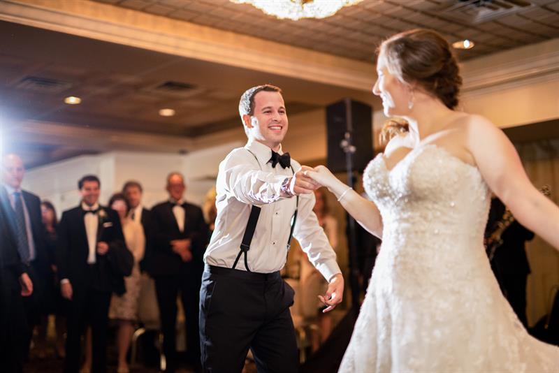 olde-mill-inn-basking-ridge-nj-wedding-photography-steven-allison3572781.jpg