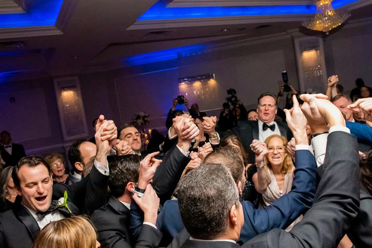 the-wilshire-grand-hotel-west-orange-nj-wedding-photography-justin-danielle2418312.jpg