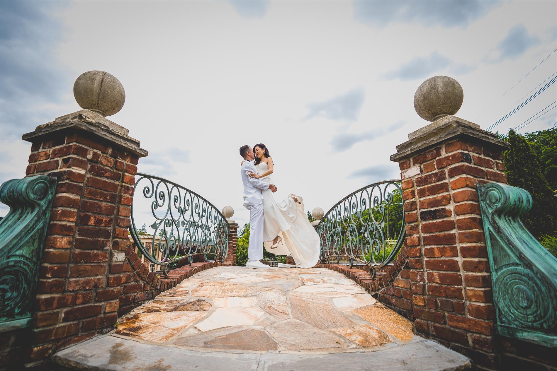 Kristen & Robert Wedding Photos