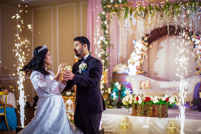 deewan-banquet-piscataway-nj-wedding-photography-alex-soumya3118387.jpg