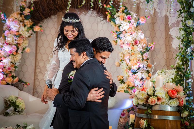 deewan-banquet-piscataway-nj-wedding-photography-alex-soumya4207293.jpg