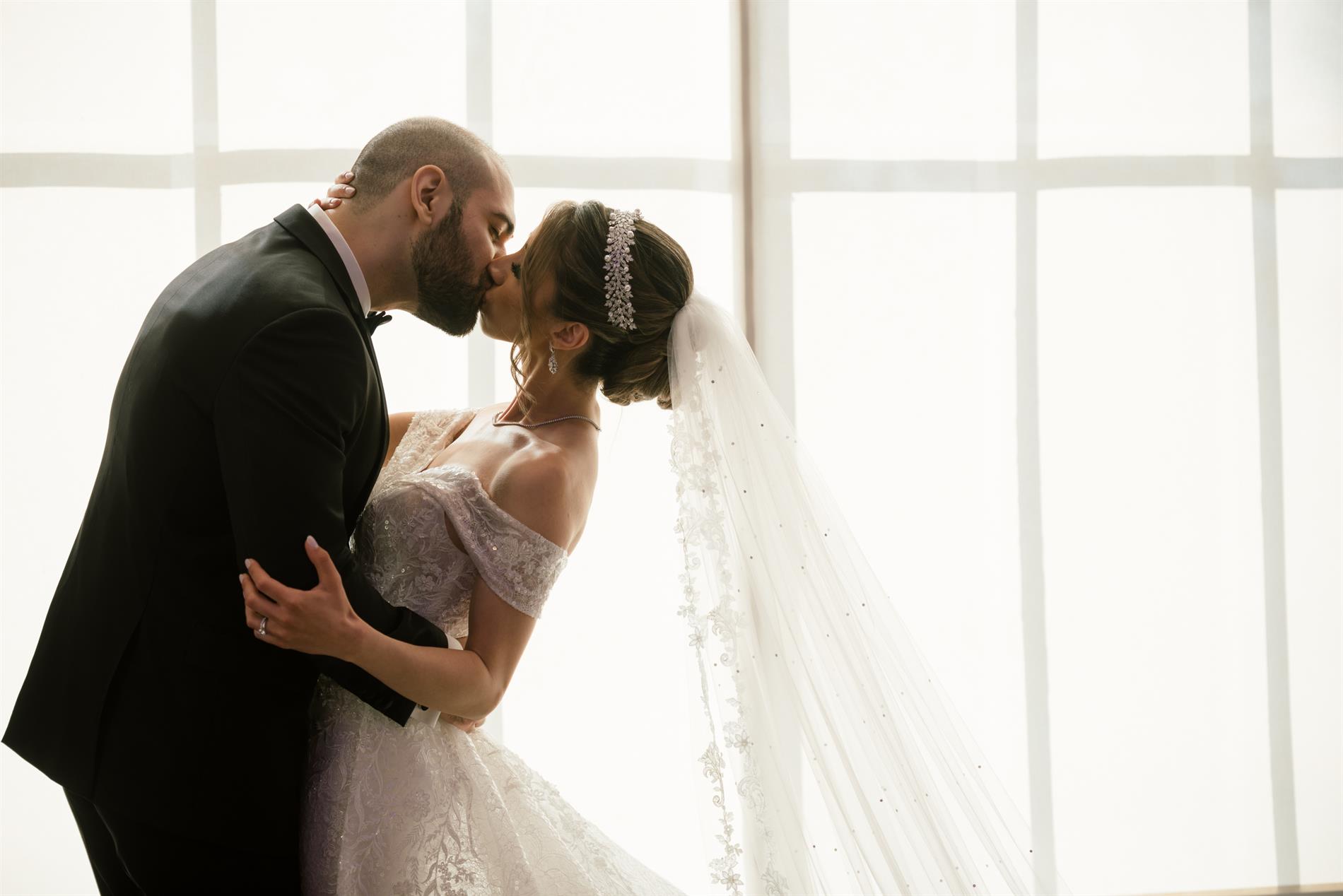 Stephanie & Konstantin Wedding Photos