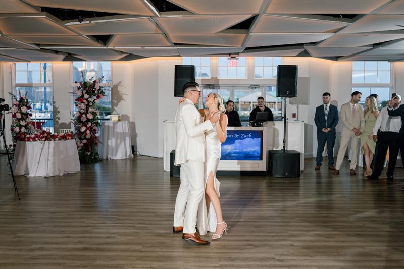 maritime-parc-jersey-city-nj-wedding-photography-zachary-jordan2166948.jpg