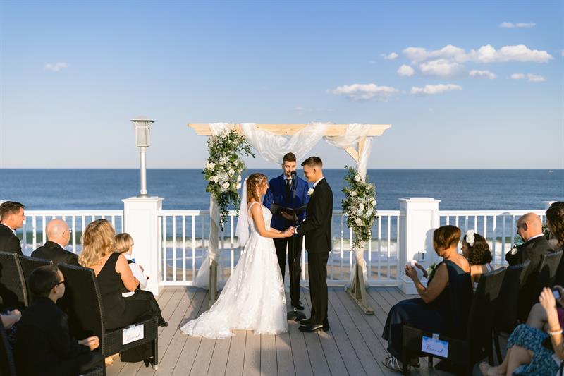 edgewater-beach-&-cabana-club-sea-bright-nj-wedding-photography-william-dominique1647310.jpg
