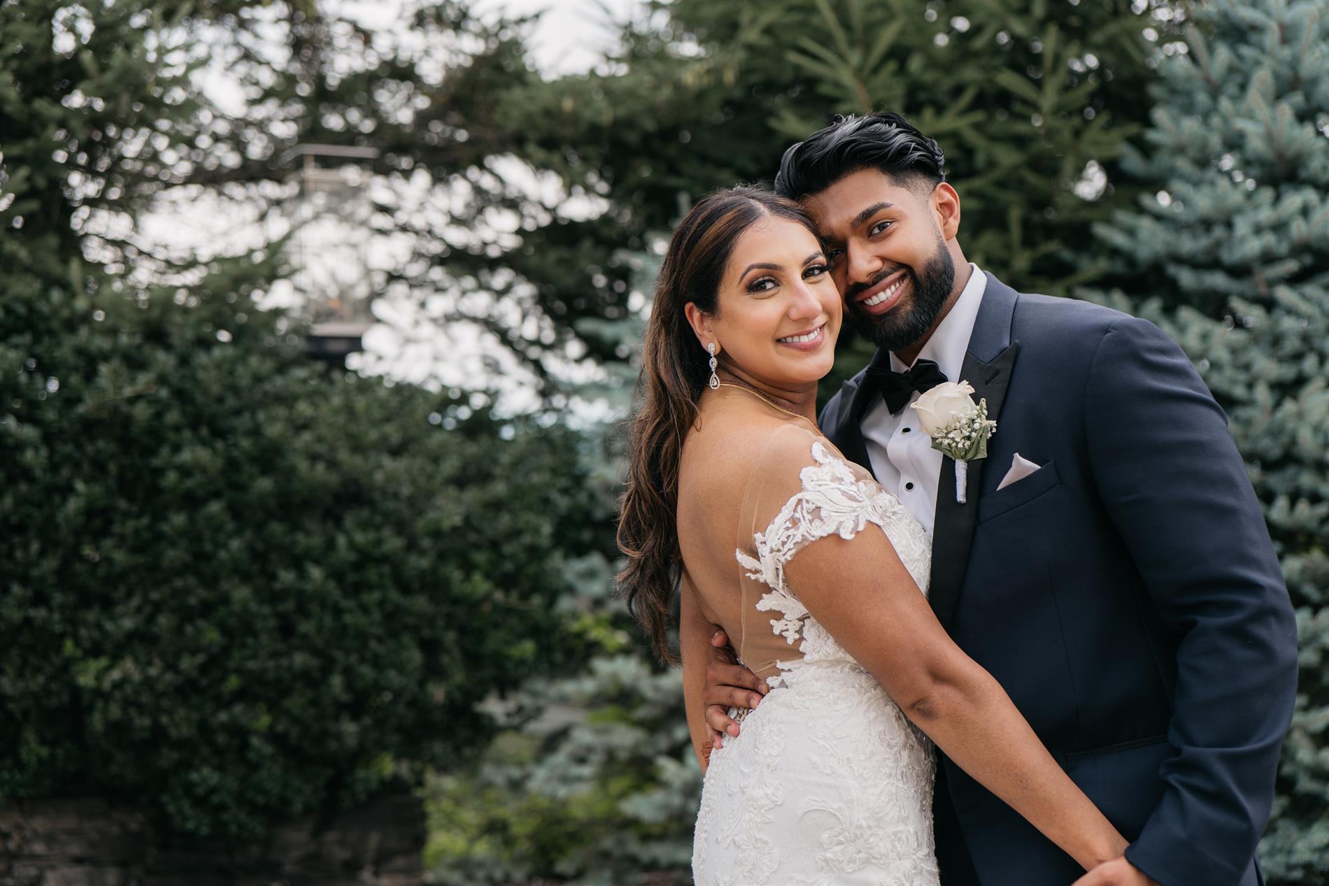 Jasmine & Chris Wedding Photos