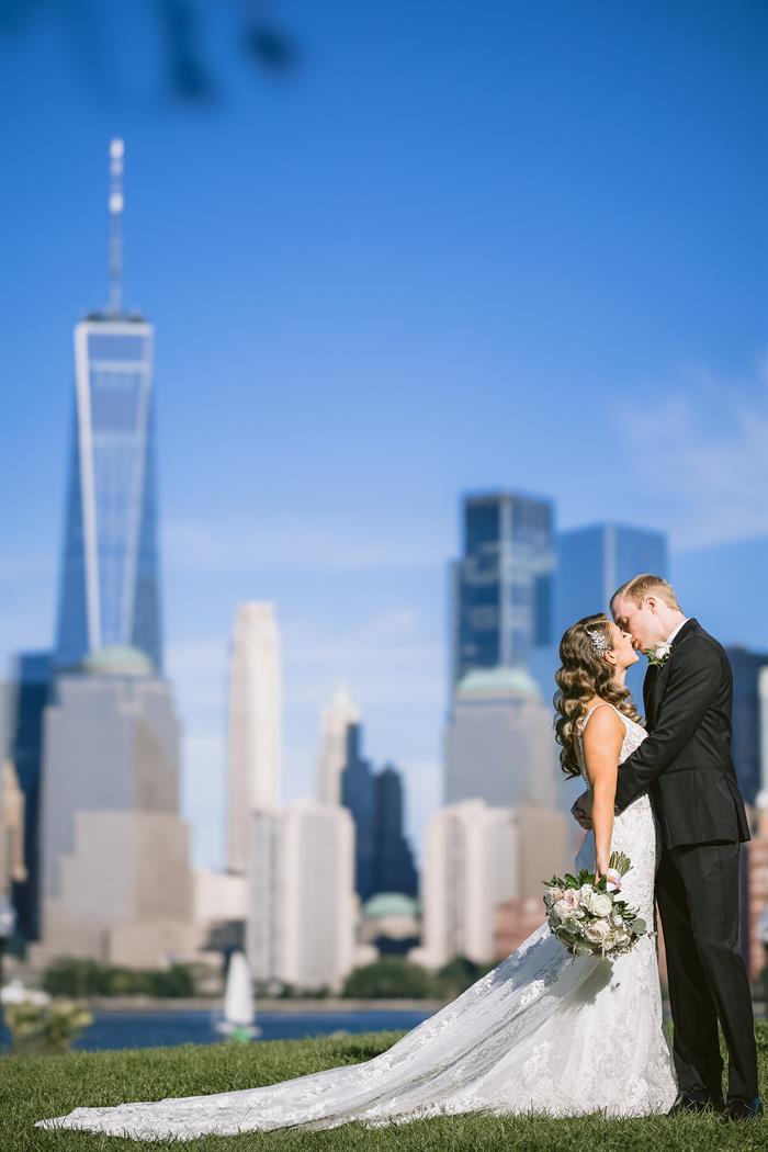maritime-parc-jersey-city-nj-wedding-photography-alexander-daniela2455322.jpg