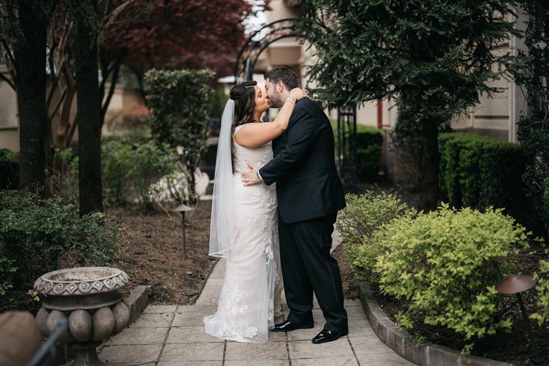 the-venetian-garfield-nj-wedding-photography-john-ioanna3714024.jpg