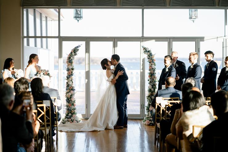 surf-club-on-the-sound-new-rochelle-ny-wedding-photography-james-sara3418751.jpg