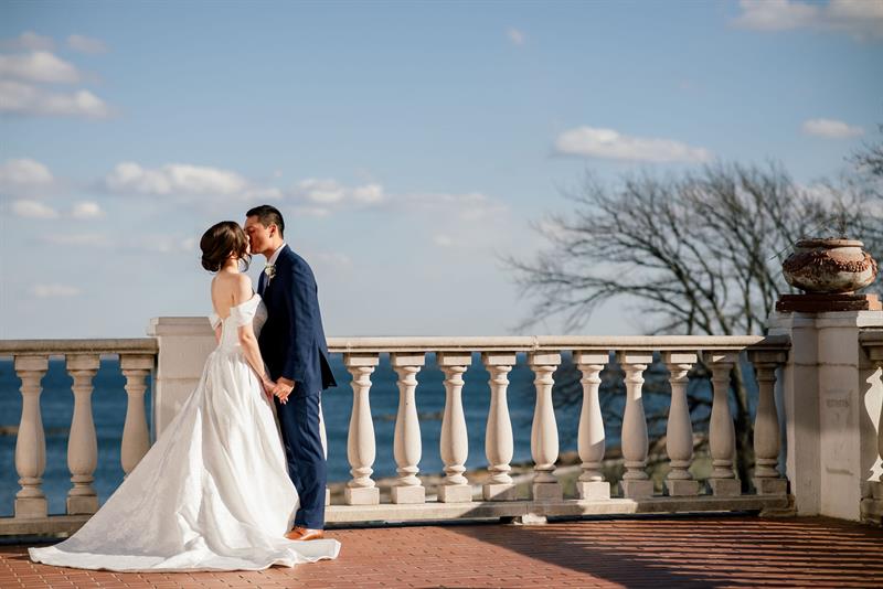 surf-club-on-the-sound-new-rochelle-ny-wedding-photography-james-sara3598112.jpg