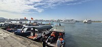 op weg naar Halong Bay