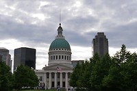 1060759
