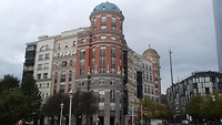Zelfde gebouw