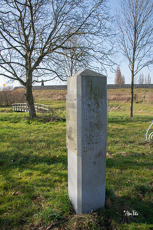 DSC_9182 kopie romeinse mijlsteen kopie