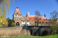 Poort en brug bij Herrieden