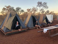 Tenten in Karajini NP
