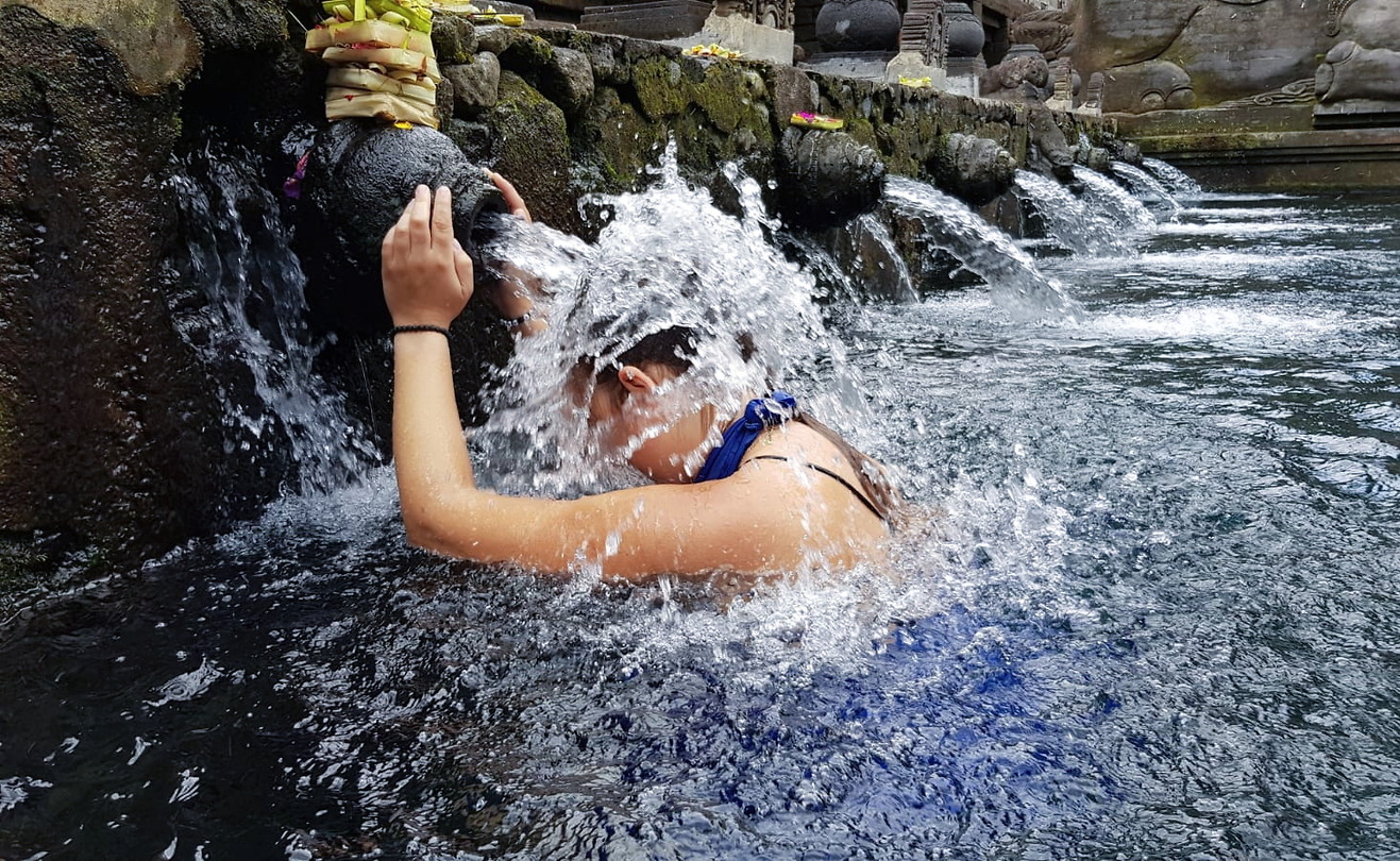 Zuiveringsritueel in Titra Empul