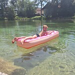 Helder meertje bij de camping