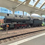 Oude stoomloc op het station van Reims