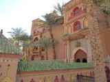 Riad (hotel) naast de camping