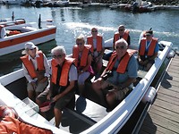 Met de bootjes naar de rotsen bij Lagos