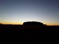 Zonsopkomst achter Ayers Rock