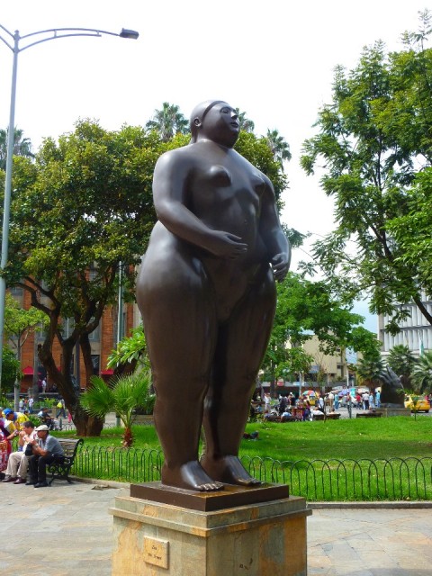 1P1170468