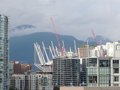 wolken bij Grouse Mountain