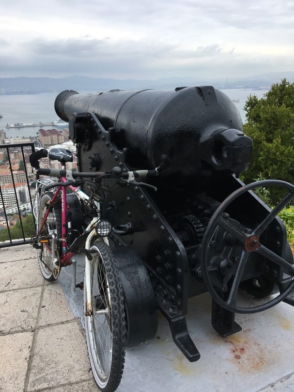 Mijn fiets zal het wel niet zo lang uithouden als dit kanon