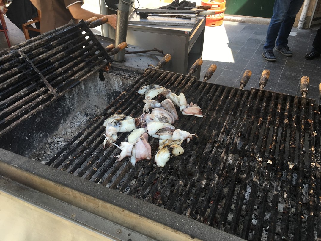 Pijlinktvis op de grill
