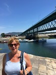 Froukje voor Eiffelbrug Viana