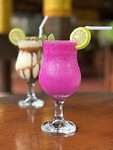Daar zijn ze weer, banana en dragonfruit smoothie