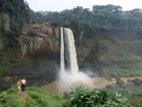 Kameroen Melong waterval 2