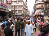 5. Drukte op de bazaar in Colombo