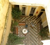 Hotel, patio
