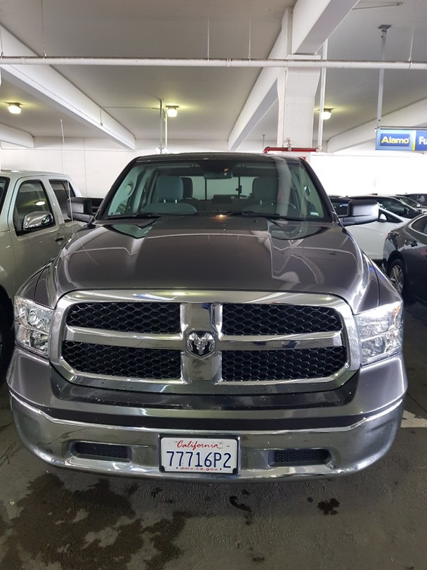 De huurauto: Dodge RAM 1500